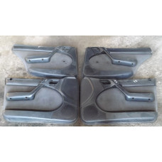  Обшивка двери (дверная карта) комплект к  Citroen  Xantia,  1996