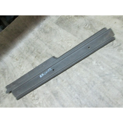  Накладка на порог к  Skoda  Favorit,  1995