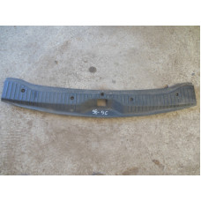  Пластик багажника к  Renault  Megane,  1999