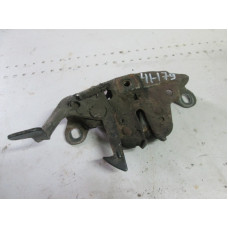  Замок капота к  Nissan  Sunny,  1993