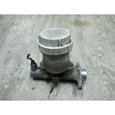  Цилиндр тормозной главный к  Mitsubishi  Space Wagon,  1996