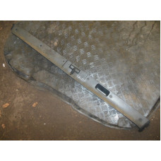  молдинг крышки багажника к  Mercedes  E W210,  2001