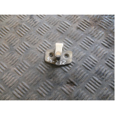  Ответная часть (скоба) замка двери к  Opel  Vectra,  1998