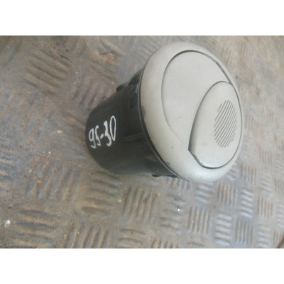  Дефлектор обдува салона к  Fiat  Punto,  2001