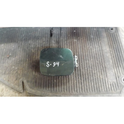 Лючок топливного бака к  Mitsubishi  Colt,  1998