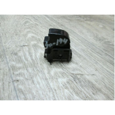  Кнопка стеклоподъемника к  Mitsubishi  Space Wagon,  1996