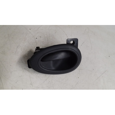  Ручка внутренняя передняя правая к  Ford  Escort,  1998