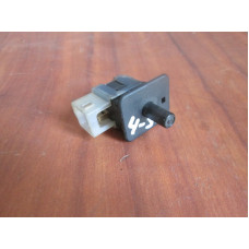  Выключатель концевой (концевик) к  Mercedes  C W202,  1998