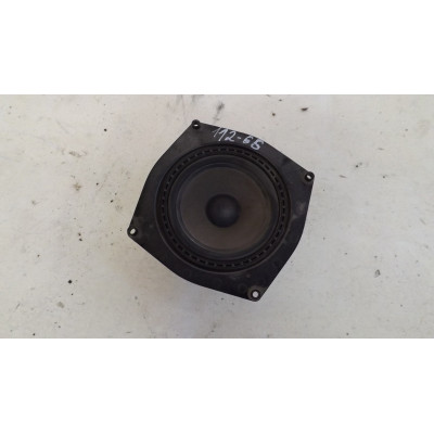  Динамик к  Audi  100,  1986