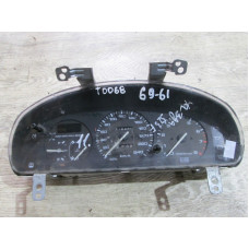  Щиток приборов (приборная панель) к  Mazda  323,  1998