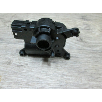  Моторчик заслонки печки к  Porsche  Cayenne,  2008