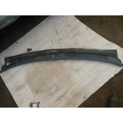  Дождевик к  Nissan  Primera,  1998