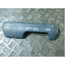  Ручка внутренняя задняя левая к  Audi  100,  1989