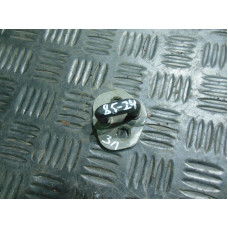  Петля двери задней левой к  Nissan  Primera,  2001