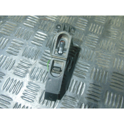  Кнопка стеклоподъемника к  Rover  416,  1997