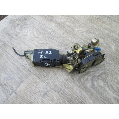 Замок двери задней левой к  Opel  Omega,  1998