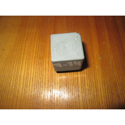  Реле (прочие) к  Daewoo  Nubira,  2000