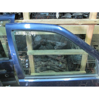  Стекло двери передней правой к  Ford  Escort,  1998