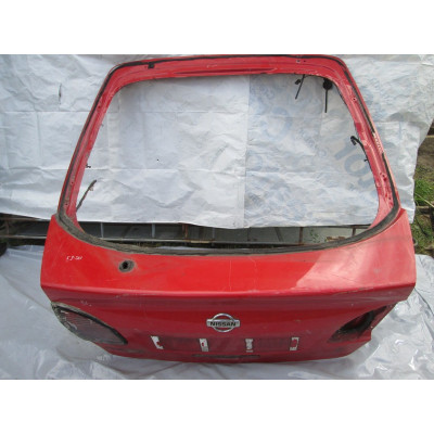  Крышка багажника (дверь 3-5) к  Nissan  Primera,  1999