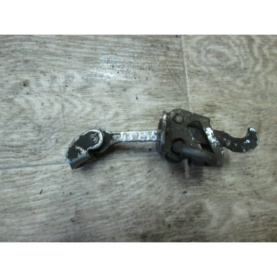  Ограничитель открывания двери к  Opel  Omega,  1998