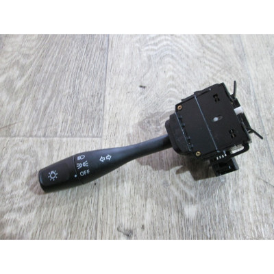  Переключатель поворотов к  Mitsubishi  Grandis,  2005