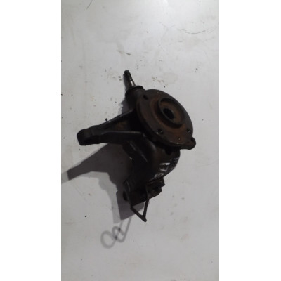  Кулак поворотный левый к  Citroen  Xantia,  1996