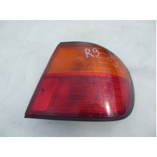  Фонарь задний правый к  Nissan  Primera,  1998