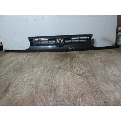  Решетка радиатора к  Volkswagen  Golf,  1995