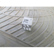  Реле (прочие) к  Ford  Galaxy,  1996