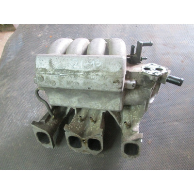  Коллектор впускной к  Renault  Laguna,  1997