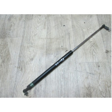  Амортизатор крышки багажника (3-5 двери) к  Mitsubishi  Lancer,  1994