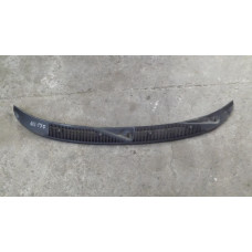  Дождевик к  Ford  Escort,  1998