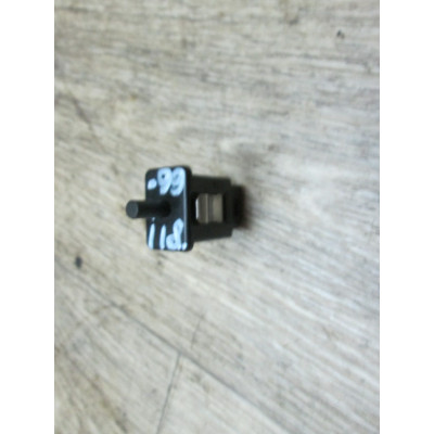  Выключатель концевой (концевик) к  BMW  7 E38,  1999