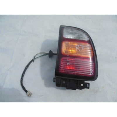 Фонарь задний правый к  Toyota  Rav 4,  1998