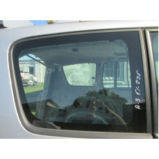  Стекло кузовное боковое правое к  Renault  Espace,  2005