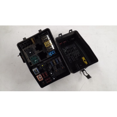  Блок предохранителей к  Ford  Mondeo,  1998