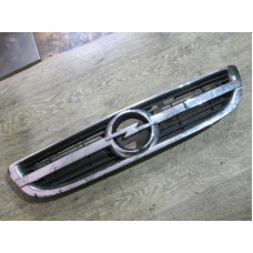  Решетка капота к  Opel  Zafira,  2002