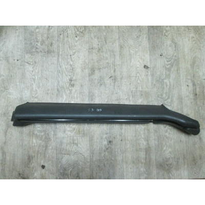  Направляющая шторки багажника (салазки) к  Opel  Omega,  1998