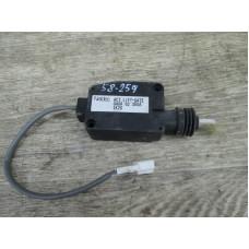  Активатор замка багажника к  Mazda  626,  1996