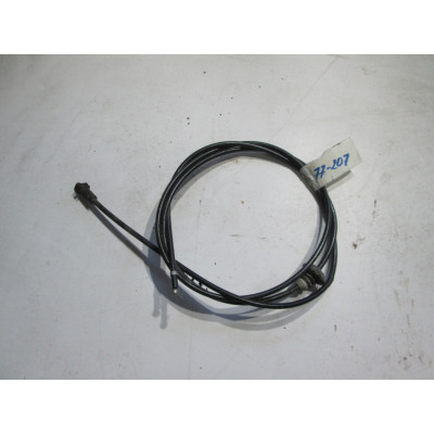  Трос капота к  Volkswagen  Golf,  1996