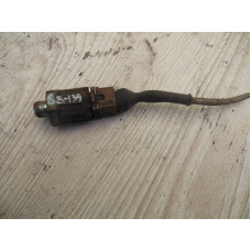  Датчик давления масла к  Renault  Megane,  1997