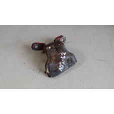  Петля двери передней правой к  Nissan  Sunny,  1993