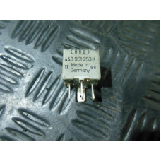  Реле (прочие) к  Audi  100,  1989