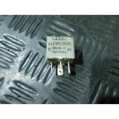  Реле (прочие) к  Audi  100,  1989