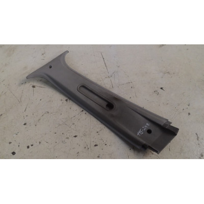  Обшивка стойки центральной левой к  Opel  Astra,  1996