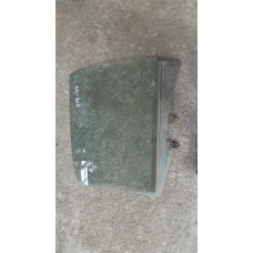  Стекло двери задней правой к  Nissan  Primera,  1997