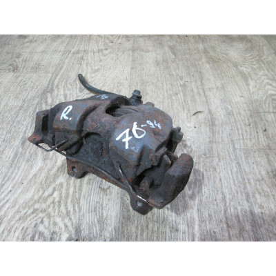 Суппорт передний правый к  Fiat  Brava,  1998