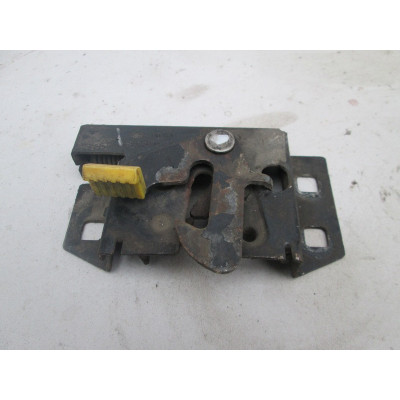  Замок капота к  Ford  Mondeo,  1995