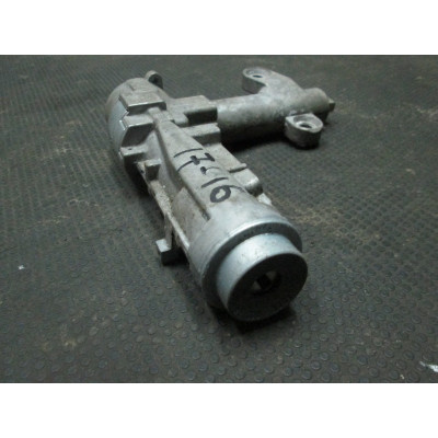  Замок зажигания к  Nissan  Primera,  1993