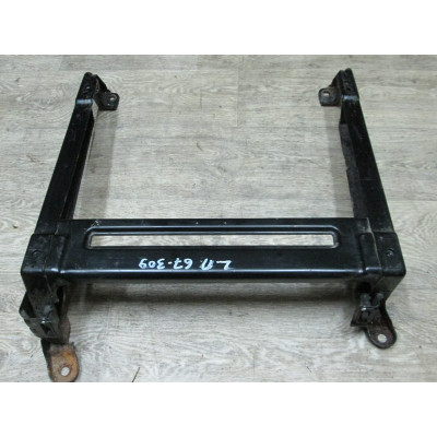  Кронштейн к  Porsche  Cayenne,  2008